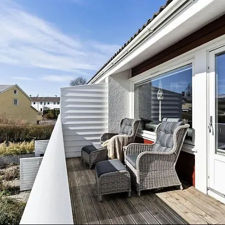 Sentralt I - Naere Ons Messen Apartmán *