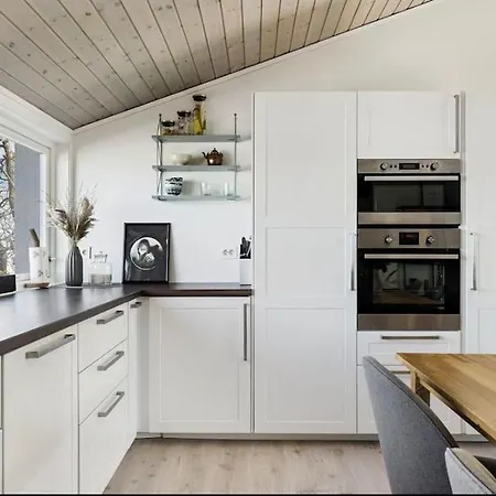 Sentralt I - Naere Ons Messen شقة